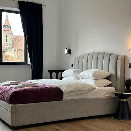 Peaceful Condo For Romantic Getaways Near Black Church - 3Min Walk 브라쇼브 외부 사진