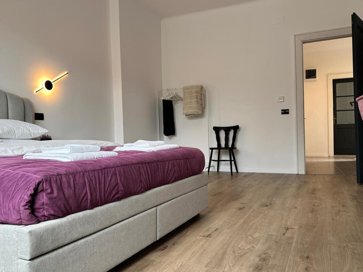Peaceful Condo For Romantic Getaways Near Black Church - 3Min Walk 브라쇼브 외부 사진